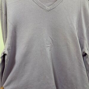 Banana Republic Men's Light Purple V-Neck Sweater